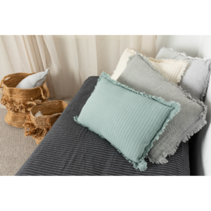 כיסוי מיטה / שמיכה קלרה – אפור